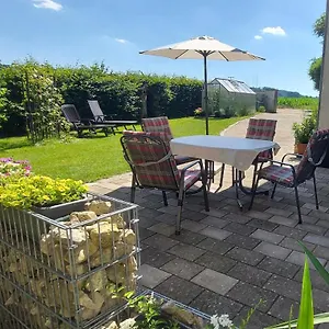 Ruhig Gelegene Mit Gemütlichem Kamin Apartment